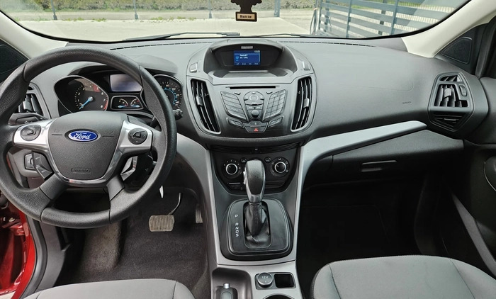 Ford Escape cena 39729 przebieg: 170440, rok produkcji 2014 z Skoczów małe 172
